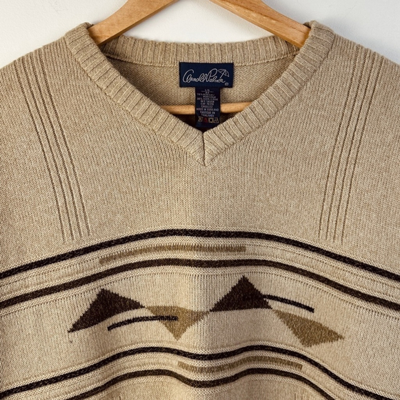 Vintage V-neck Sweater - geometric design - Oversized L - acrylic wool mix - Picture 3 of 8